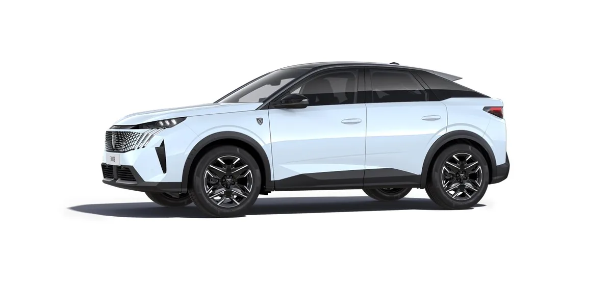 Peugeot Nouveau 3008 GT MHEV Micro Hybride 145ch Sans plomb 5 portes Blanc Okénite vernis métallisée — visuel 5